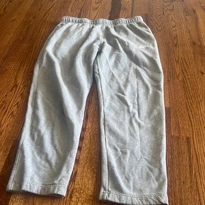 gray nike sweatpants